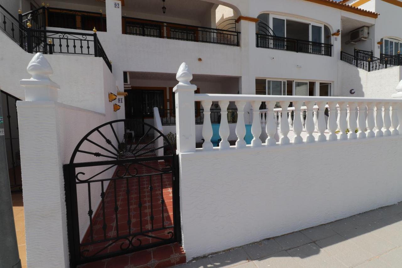 Vistabella Golf Flat With Access To Pool And Parking Villa Orihuela Eksteriør billede
